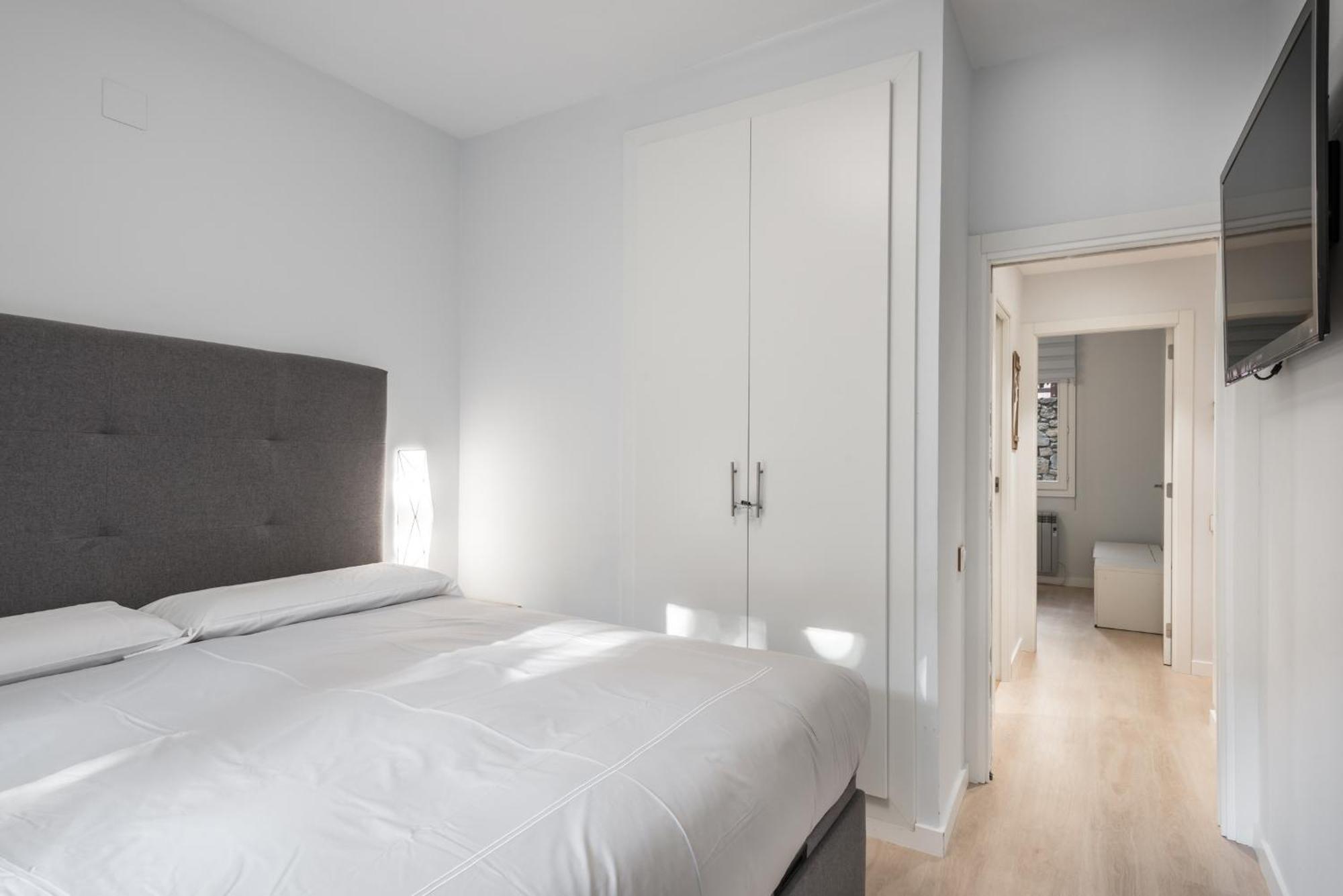 Lebre By Totiaran Apartment Naut Aran Екстериор снимка